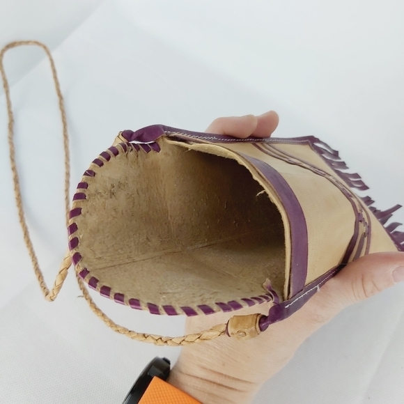 Handmade mini cross body leather purse with frange - Picture 6 of 9